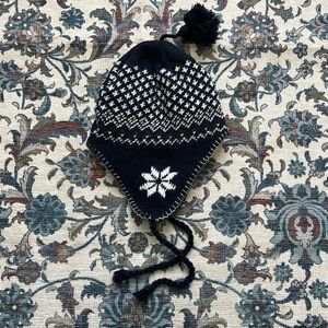 Tailor Vintage Navy and White Knit Hat